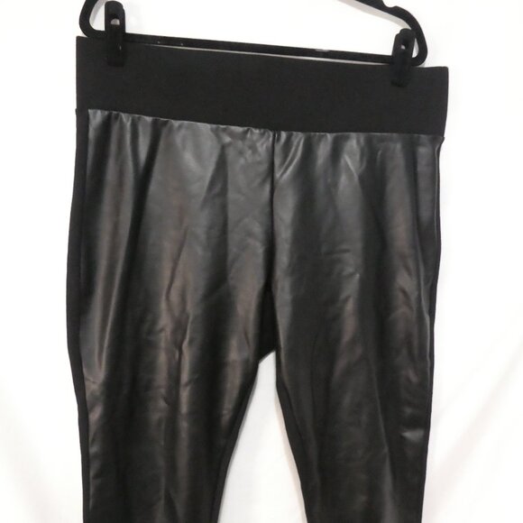 TORRID | size 2 | Sleek Black High Waisted Leggings | Faux Leather Front Panel - Picture 6 of 16